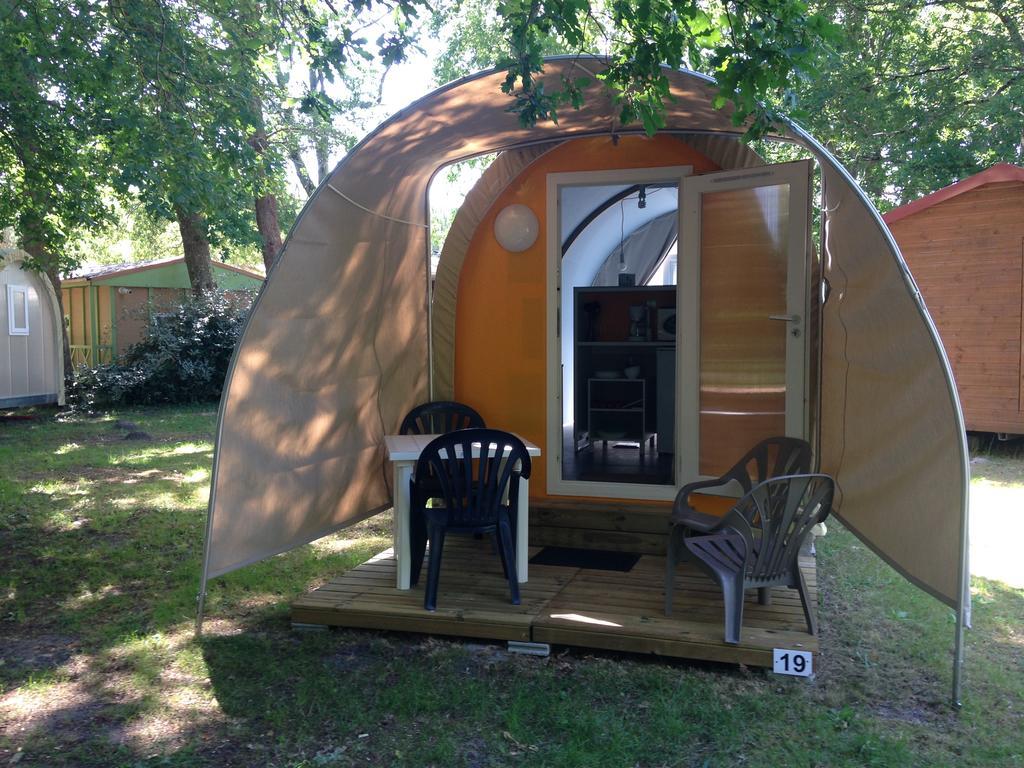 Camping La Chesnays Hotel Vendays-Montalivet Bagian luar foto