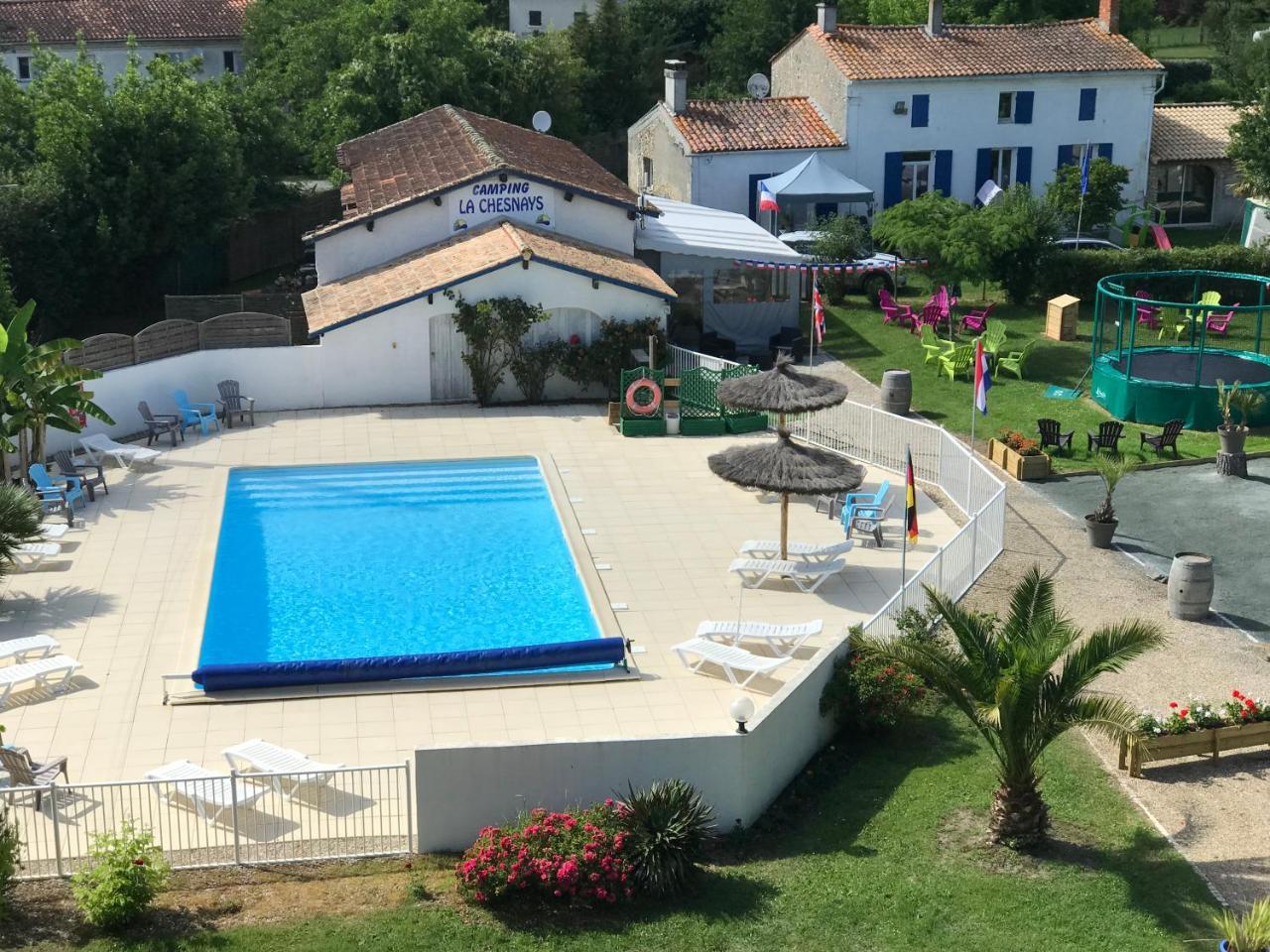 Camping La Chesnays Hotel Vendays-Montalivet Bagian luar foto